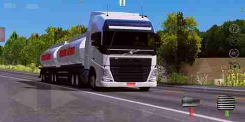 World Truck Driving Simulator mod unlimited android